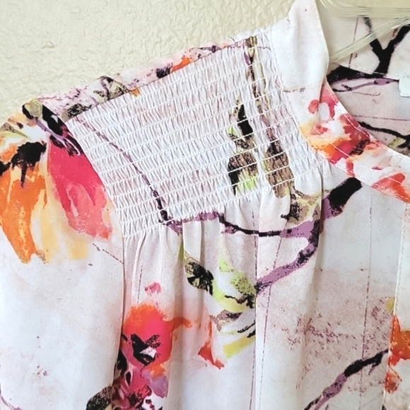 Sioni Womens Pink Floral Button Down Blouse - Size Medium - Picture 5 of 7